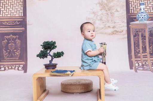 山南宝宝掉头发是怎么回事
